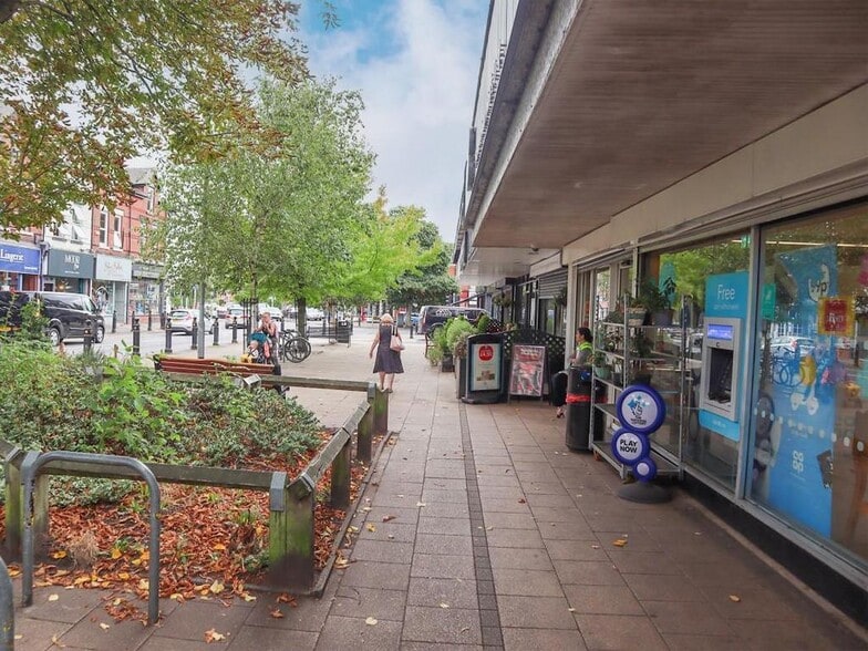 204-206 Heaton Moor Rd, Stockport for sale - Building Photo - Image 2 of 6