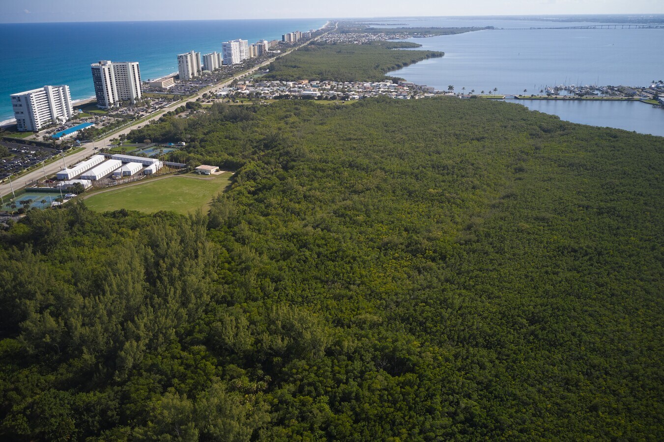 9603 S Ocean Dr, Jensen Beach, FL 34957