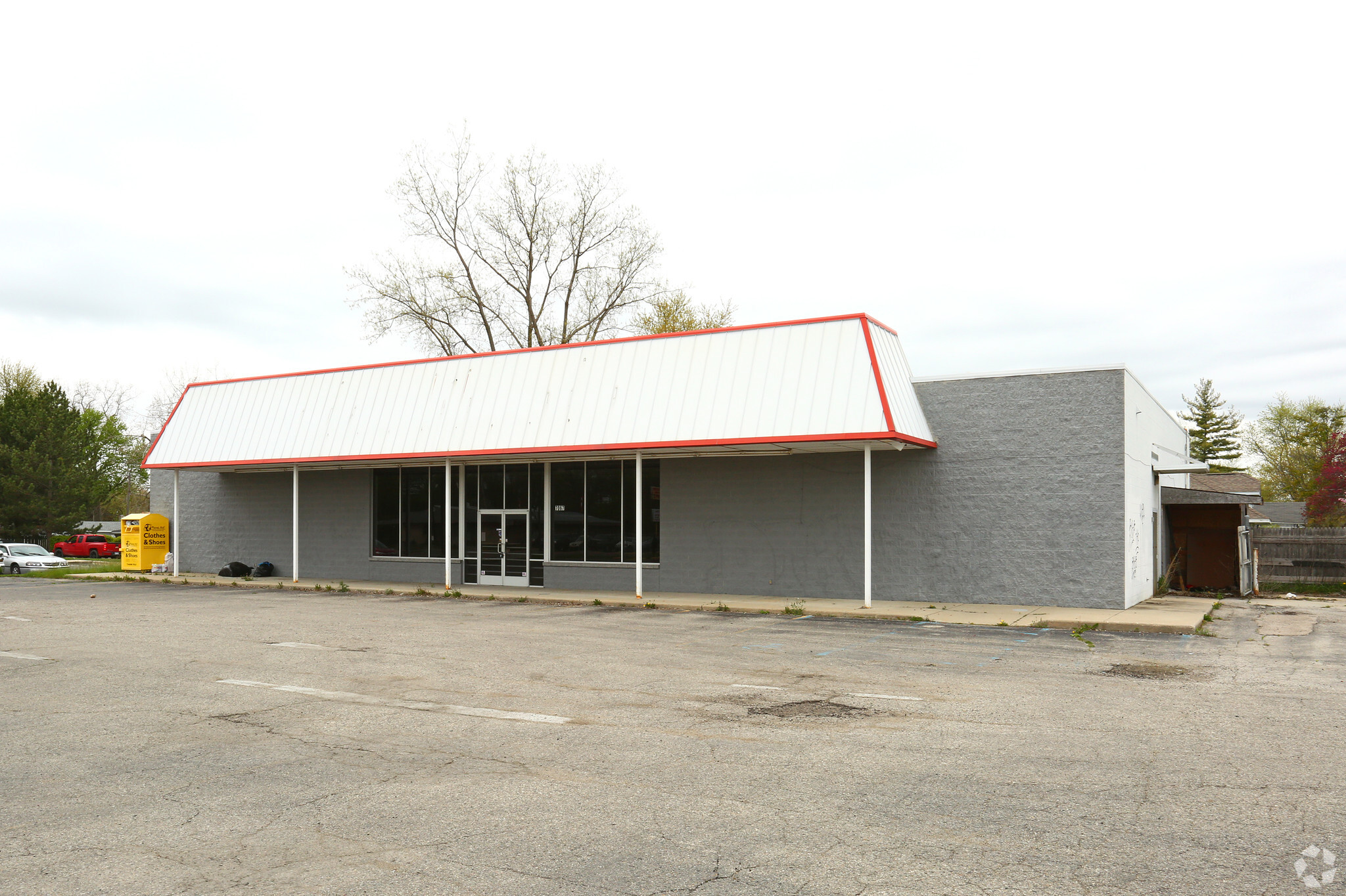 7067 N Saginaw Rd, Mount Morris, MI for lease Primary Photo- Image 1 of 4