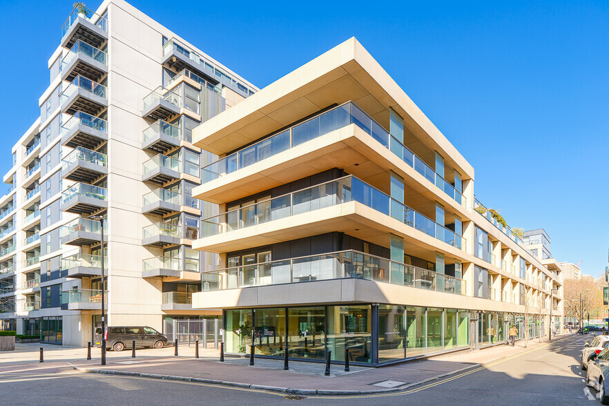 Lever St, London for sale - Primary Photo - Image 1 of 9