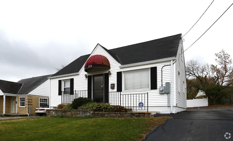 379 Anderson Ferry Rd, Cincinnati, OH 45238