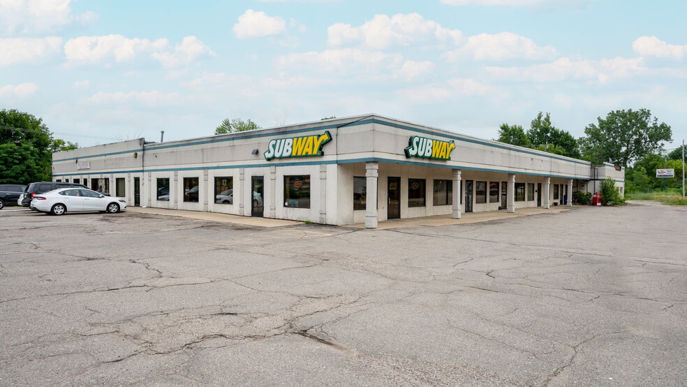 107 Olds St, Jonesville, MI for sale - Building Photo - Image 1 of 1