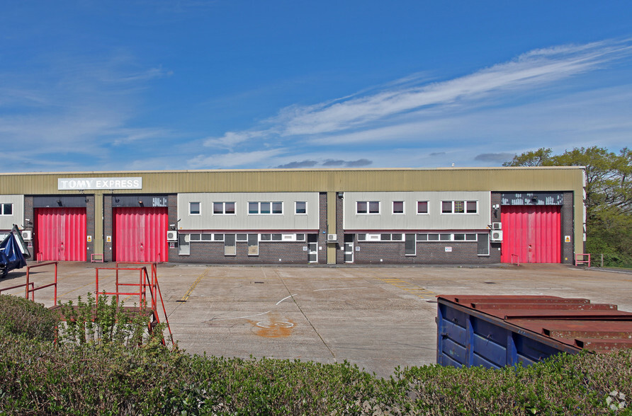 Brunel Rd, Totton for lease - Building Photo - Image 3 of 5