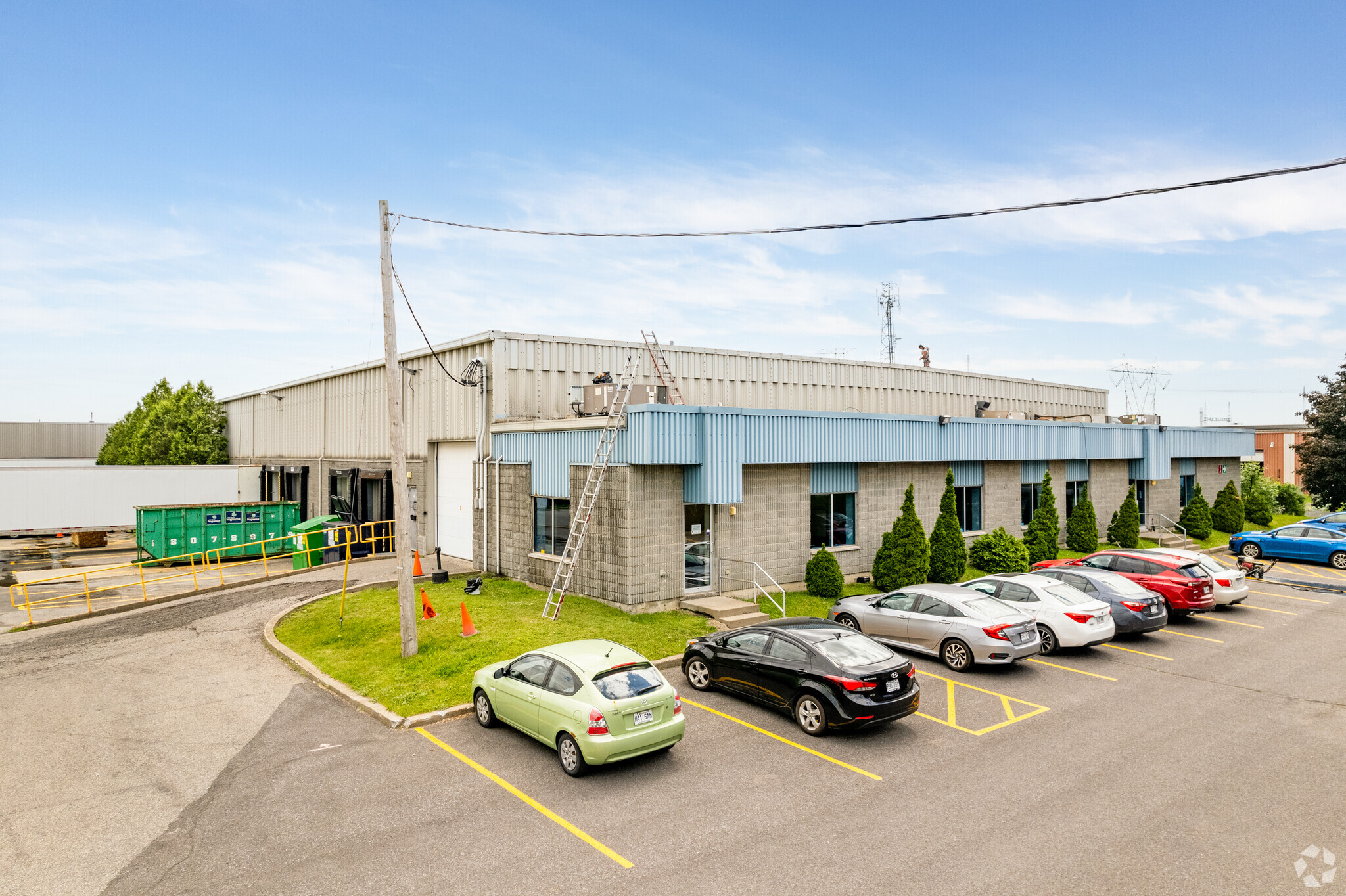 1545-Rue-Marie-Victorin-St-Bruno-de-Montarville-QC-Primary-Photo-1-LargeHighDefinition.jpg