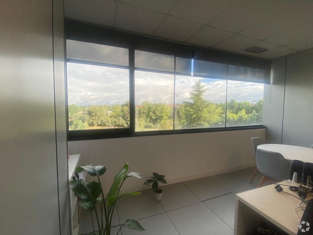 Office in Las Rozas de Madrid, Madrid for lease Interior Photo- Image 1 of 8