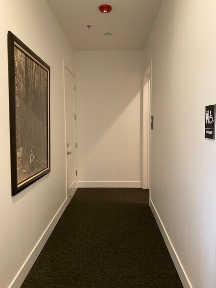 210 Elks Point Rd, Zephyr Cove, NV for lease - Building Photo - Image 3 of 14