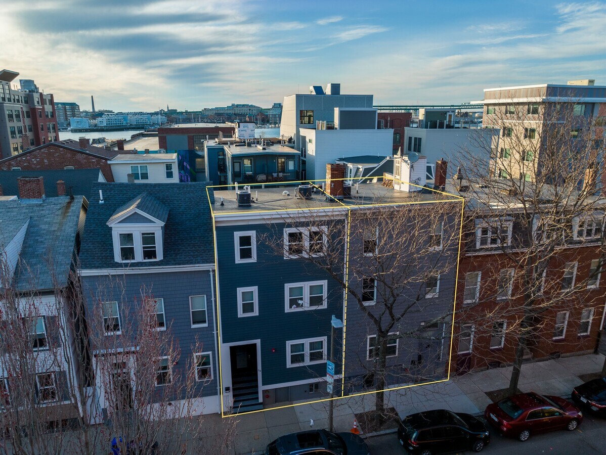 5860 Liverpool St, East Boston, MA 02128