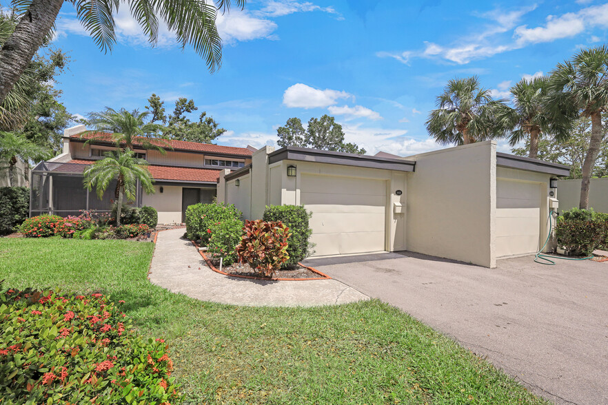 4411 E Mainmast Ct, Fort Myers, FL for sale - Building Photo - Image 2 of 14