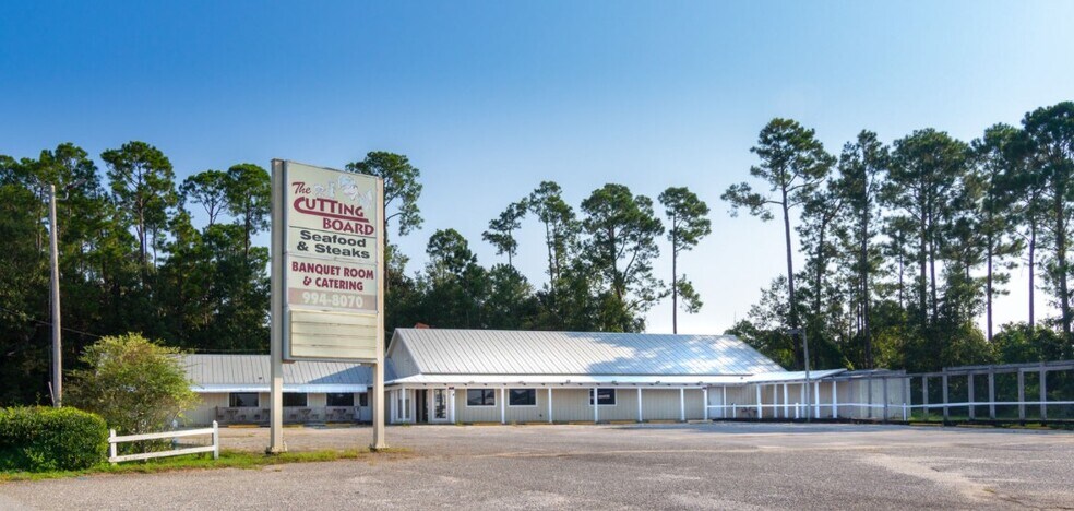 4474 Woodbine Rd, Pace, FL for sale - Primary Photo - Image 1 of 1