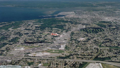 6500 Evergreen Way, Everett, WA - aerial  map view