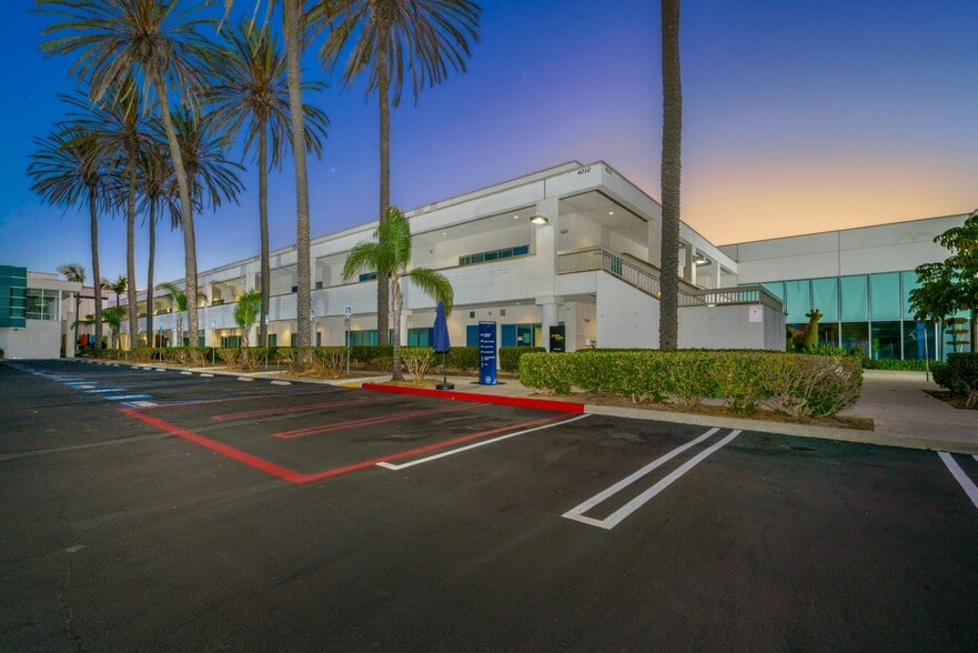4000 Mystra Dr, Oceanside, CA for lease - Building Photo - Image 1 of 4