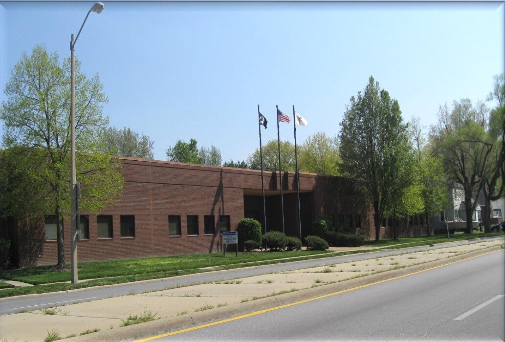 1124 N Walnut St, Springfield, IL for sale Building Photo- Image 1 of 1