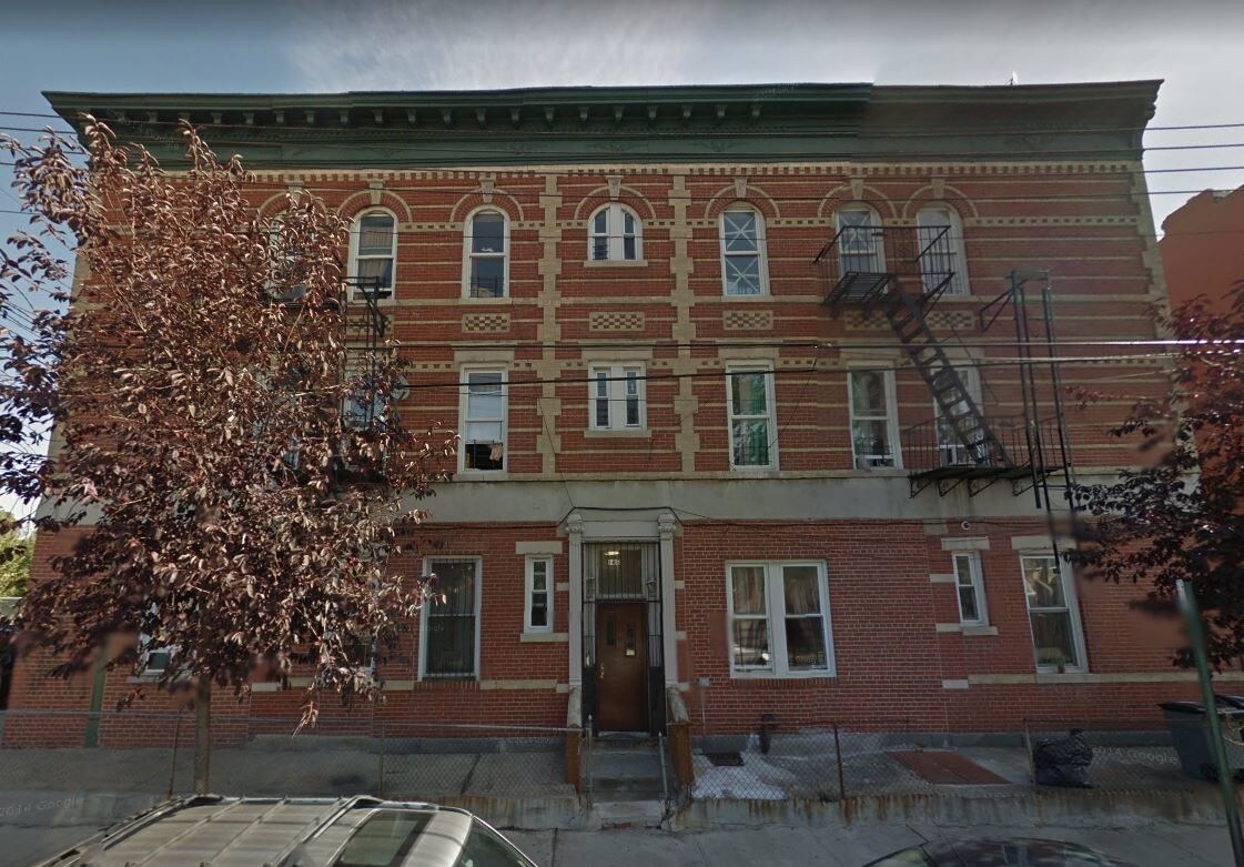 934 Glenmore Ave, Brooklyn, NY for sale Building Photo- Image 1 of 1