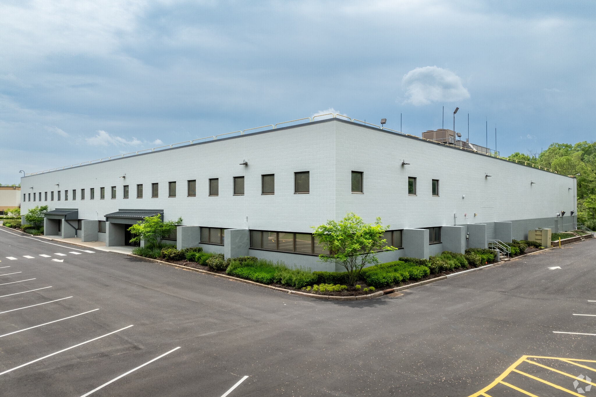 59 ImClone Dr, Branchburg, NJ for sale Building Photo- Image 1 of 9