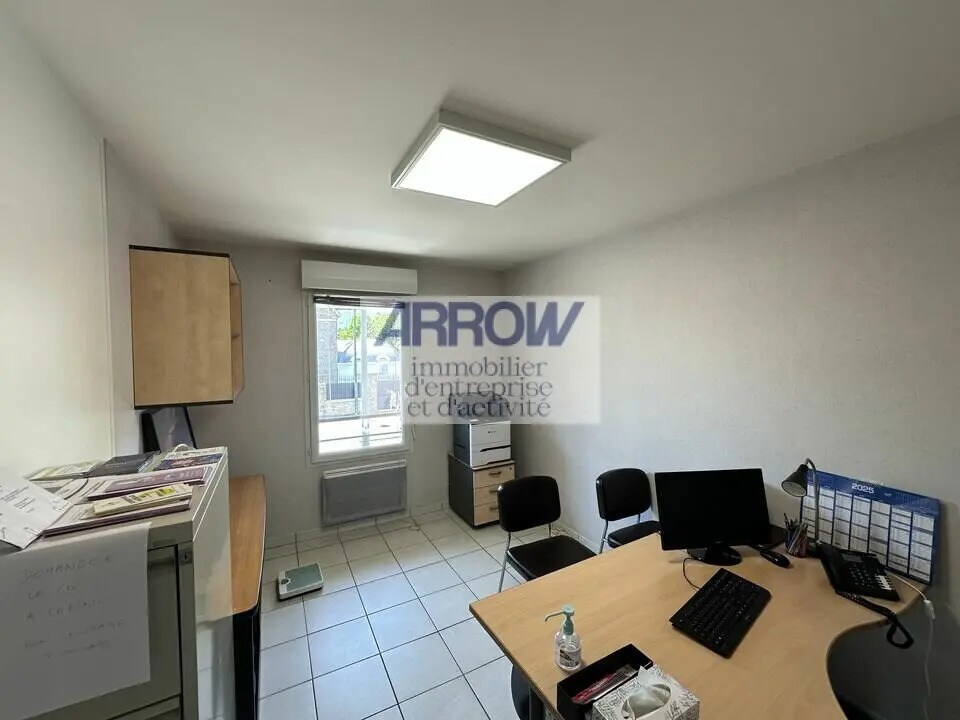 Office in Nantes for lease Building Photo- Image 1 of 5