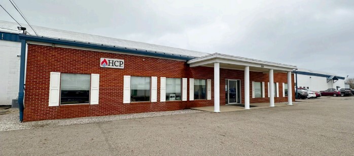 325 Commerce Dr, Mount Vernon, OH for sale - Building Photo - Image 2 of 5