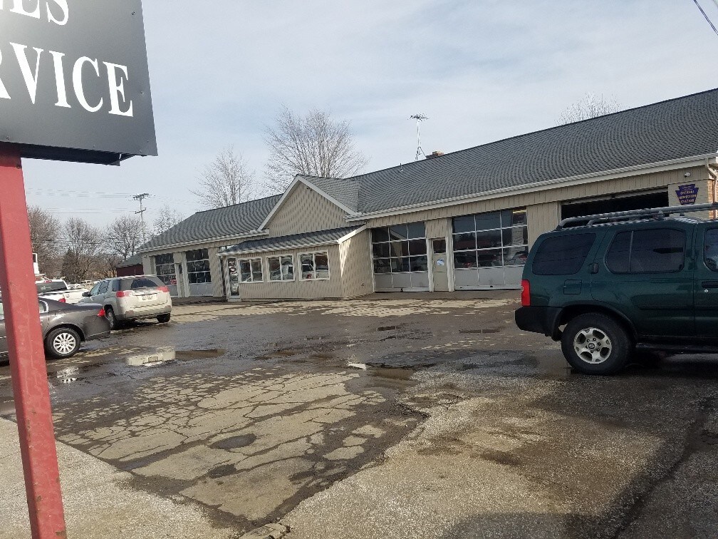 34153417 Peach St, Erie, PA 16508