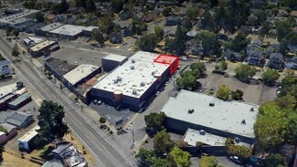 More details for 7916 SE Foster Rd, Portland, OR - Retail for Lease