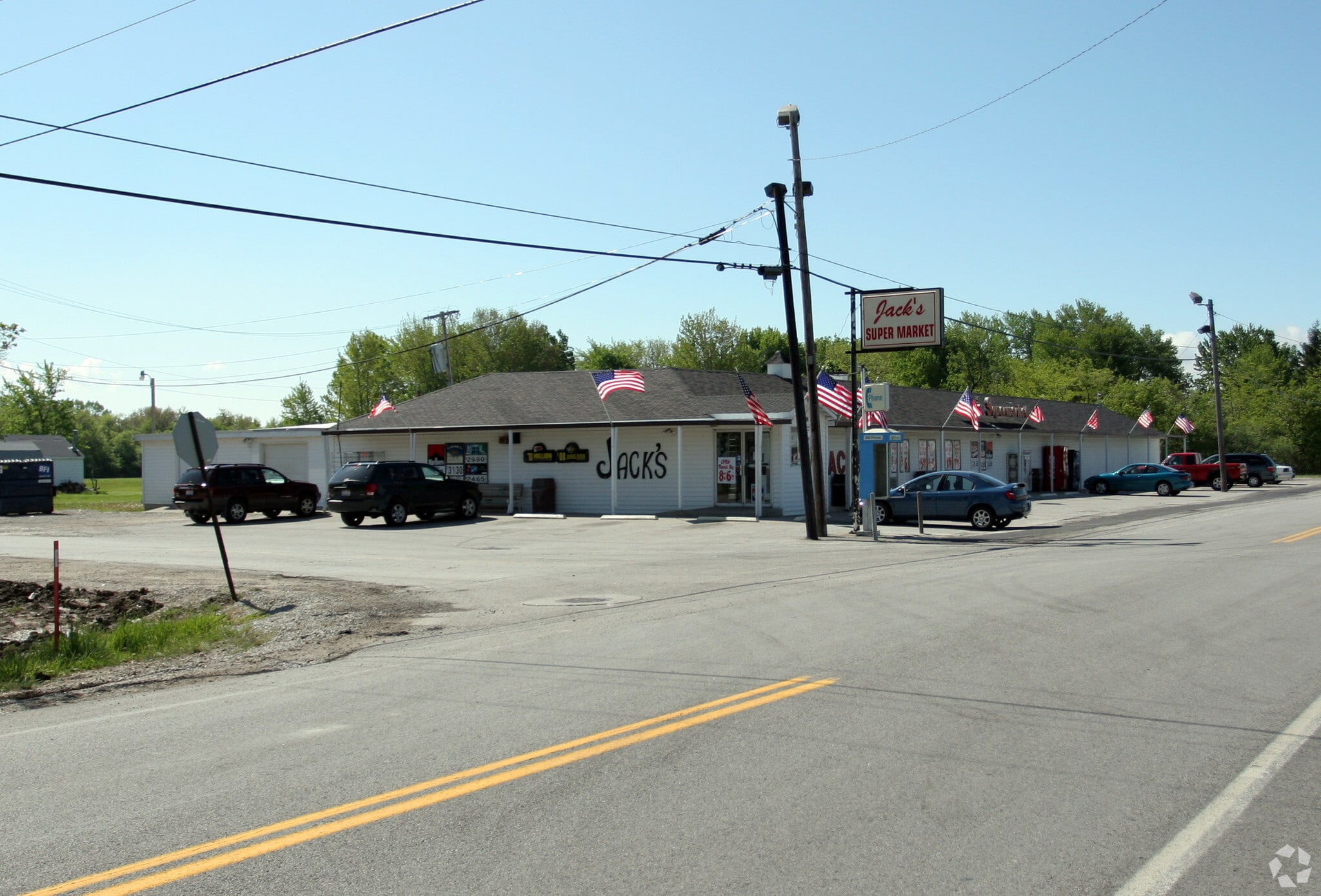 56 S Howard Rd, Curtice, OH for sale Primary Photo- Image 1 of 2