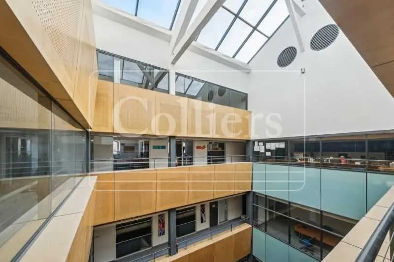 Office in Marseille for lease Building Photo- Image 1 of 10