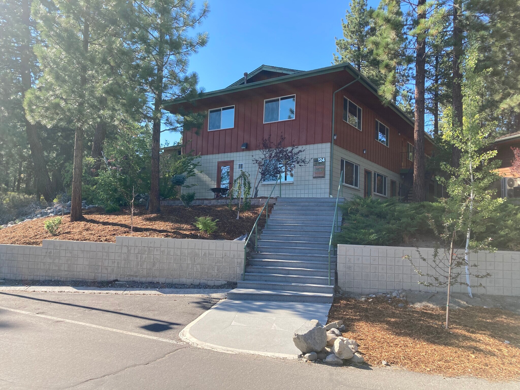 124 McFaul Way, Zephyr Cove, NV for sale Primary Photo- Image 1 of 1