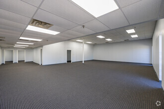 2301-2399 Minimax Dr, Houston, TX for lease Interior Photo- Image 2 of 13