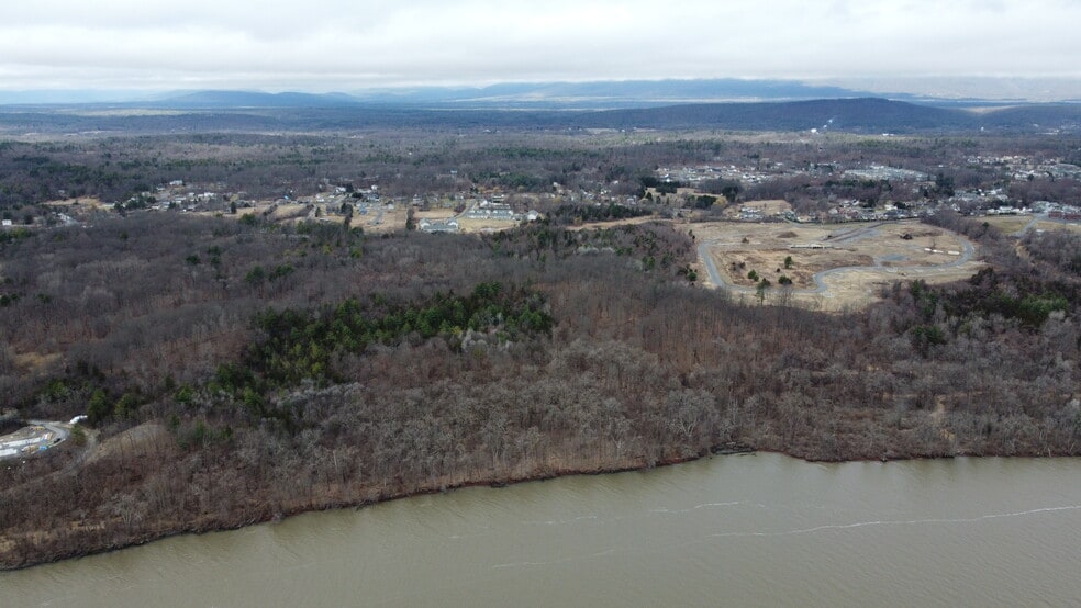 2066 NY-32, Saugerties, NY for sale - Building Photo - Image 2 of 2