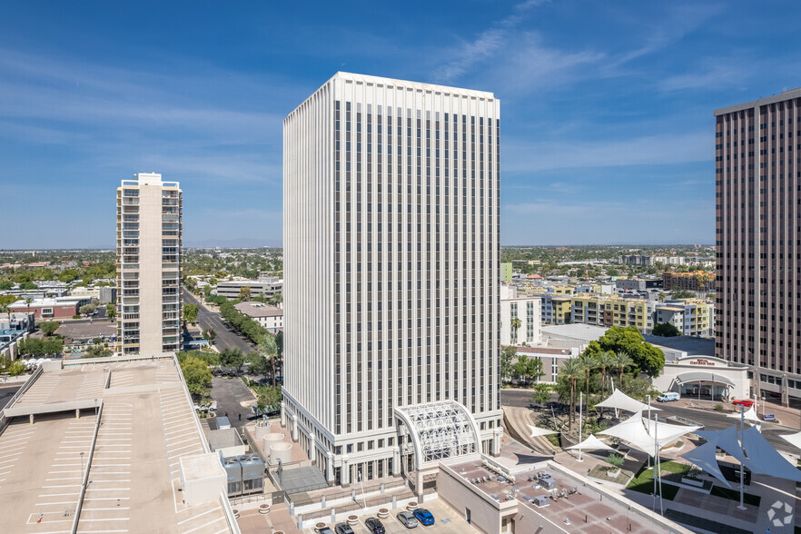 3838 N Central Ave, Phoenix, AZ for lease - Primary Photo - Image 1 of 69