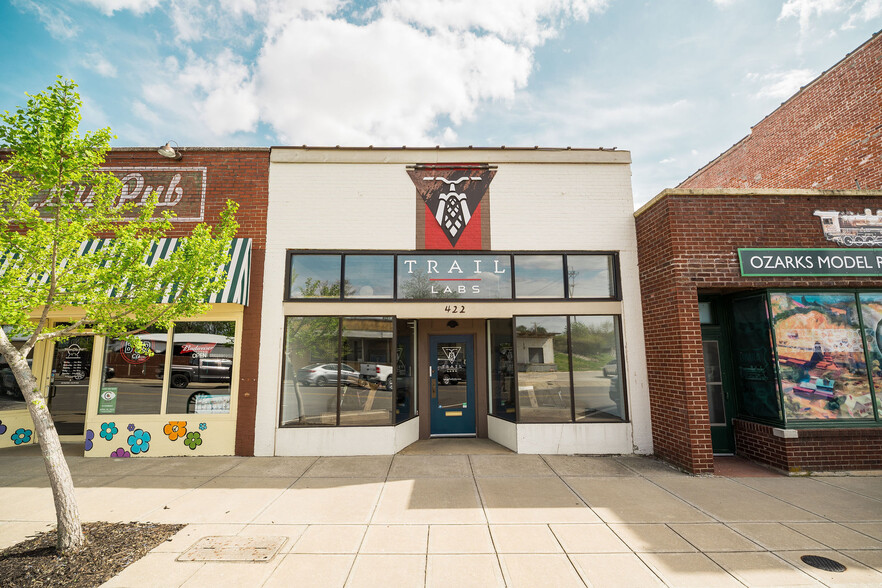 422 W Commercial St, Springfield, MO for sale - Building Photo - Image 1 of 1