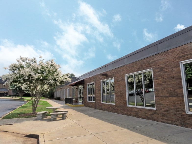 1628 Browning Rd, Columbia, SC for sale - Building Photo - Image 1 of 1