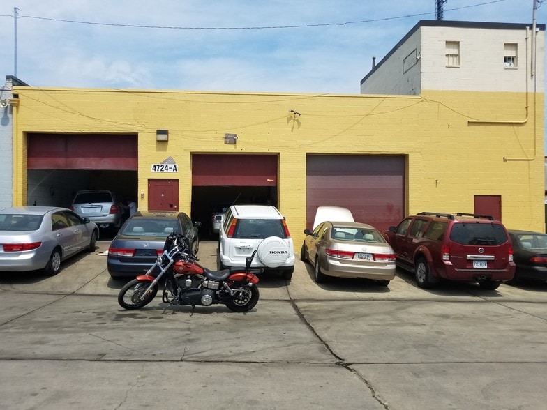 47244732 St. Barnabas Rd, Temple Hills, MD 20748