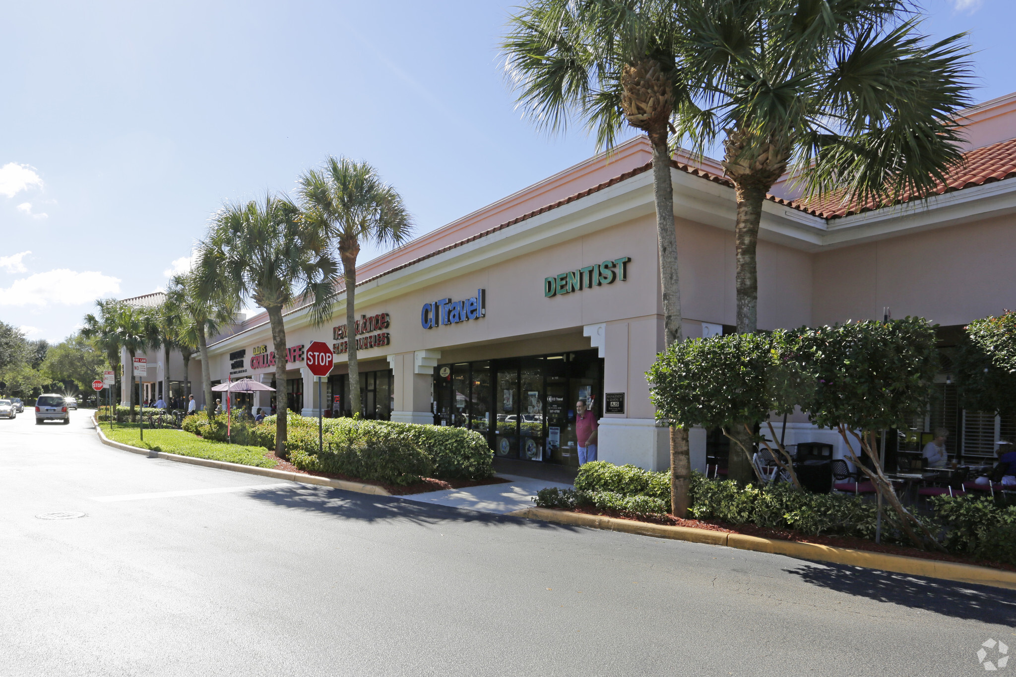 8787-8811 Tamiami Trl N, Naples, FL 34108 - Retail for Lease | LoopNet.com