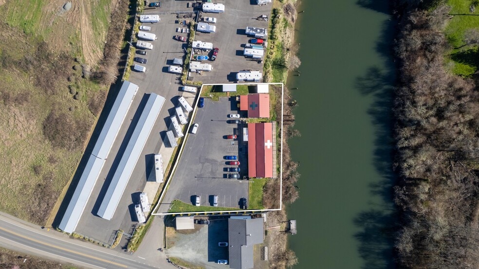 751 Riverside Dr, Coquille, OR for sale - Building Photo - Image 3 of 28