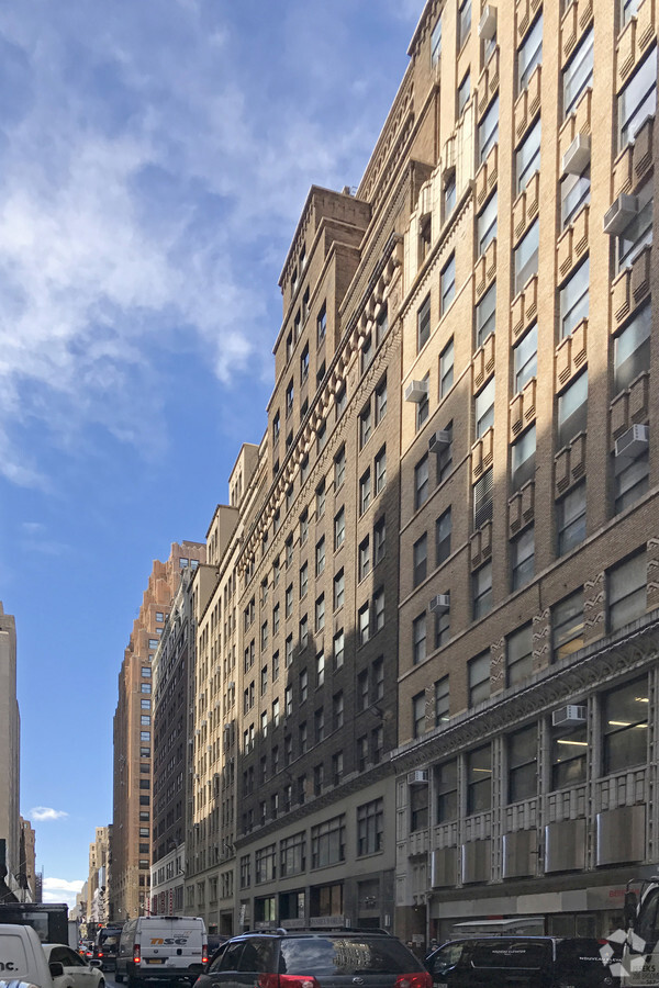 253 W 35Th St, New York, NY 10001 - Property Record | LoopNet.com