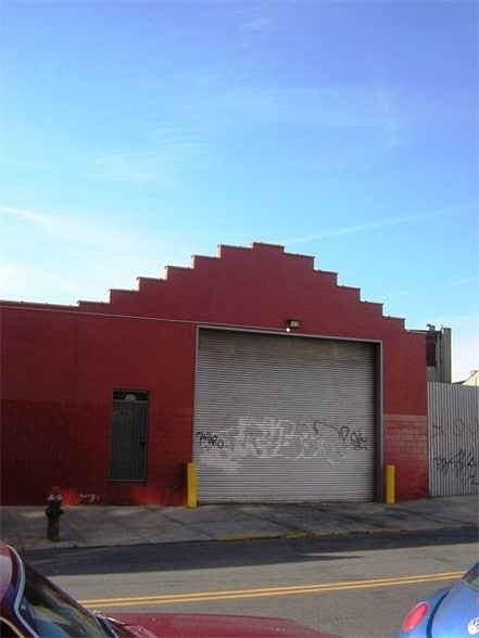 30-34 Franklin St, Brooklyn, NY for lease - Building Photo - Image 3 of 7