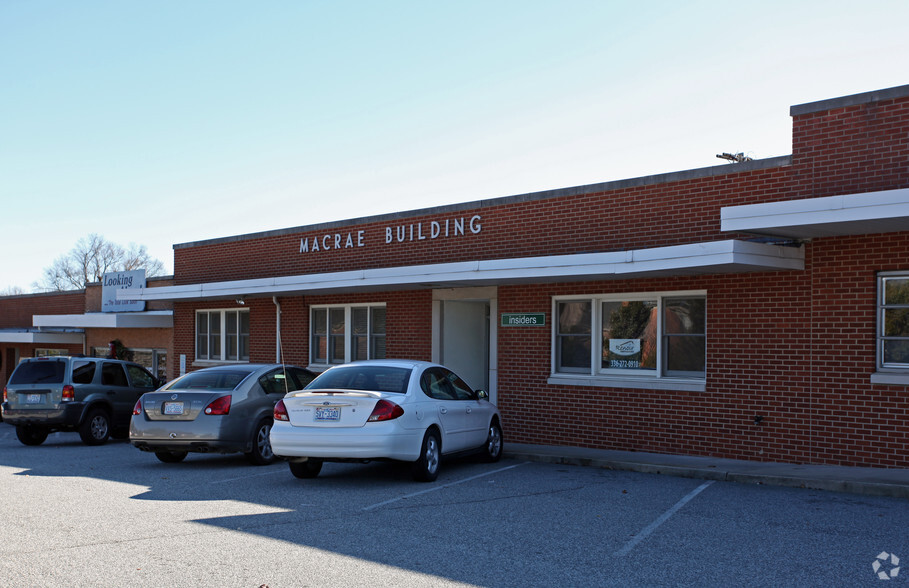 1834 Banking St, Greensboro, NC for lease - Building Photo - Image 2 of 4