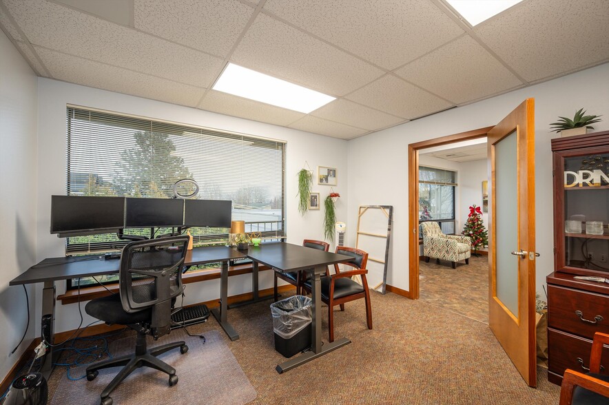 1310 Broadway, Bellingham, WA for lease - Interior Photo - Image 3 of 28