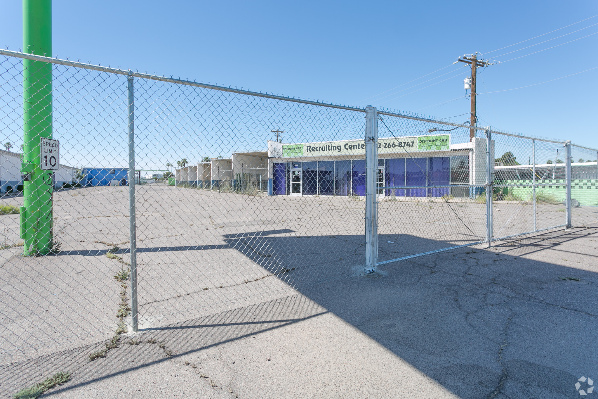 2225 W Main St, Mesa, AZ for sale Primary Photo- Image 1 of 1