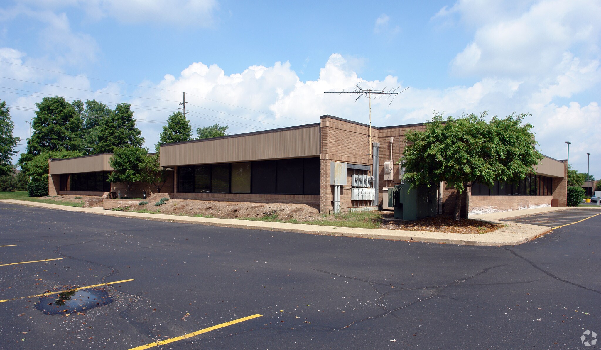 Office Depot Schoenherr Road Sterling Heights Mi 42700 Schoenherr Rd, Sterling Heights, MI 48313 - Office for Sale | LoopNet