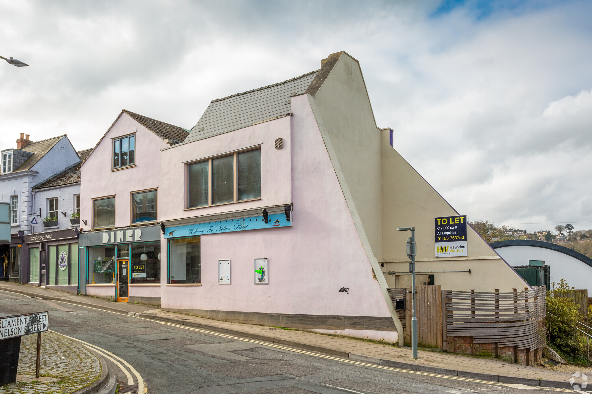 27 Nelson St, Stroud for sale Primary Photo- Image 1 of 3