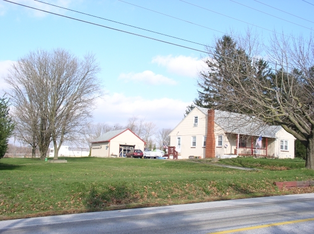 1895 Baltimore Pike, Oxford, PA for sale - Primary Photo - Image 1 of 4