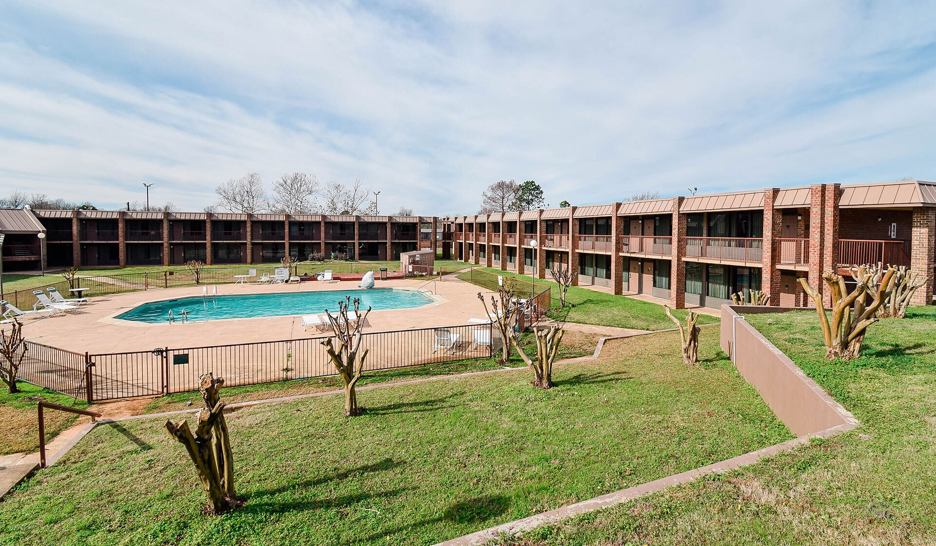 3560 NE Loop 286, Paris, TX for sale Primary Photo- Image 1 of 1