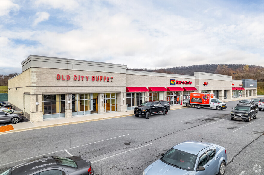 Rouzerville Commons St, Waynesboro, PA for lease - Building Photo - Image 2 of 7