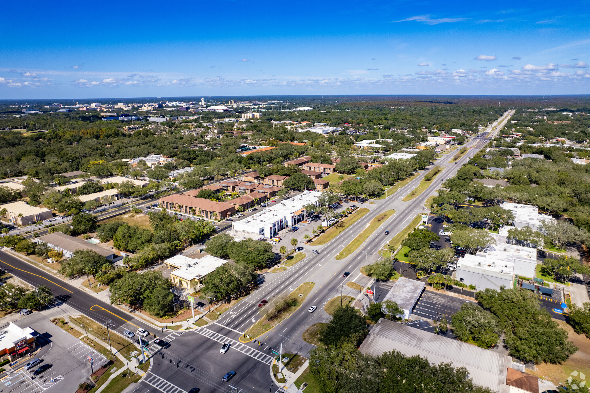 10906 N 56th St, Tampa, FL 33617 - Temple Terrace Village | LoopNet