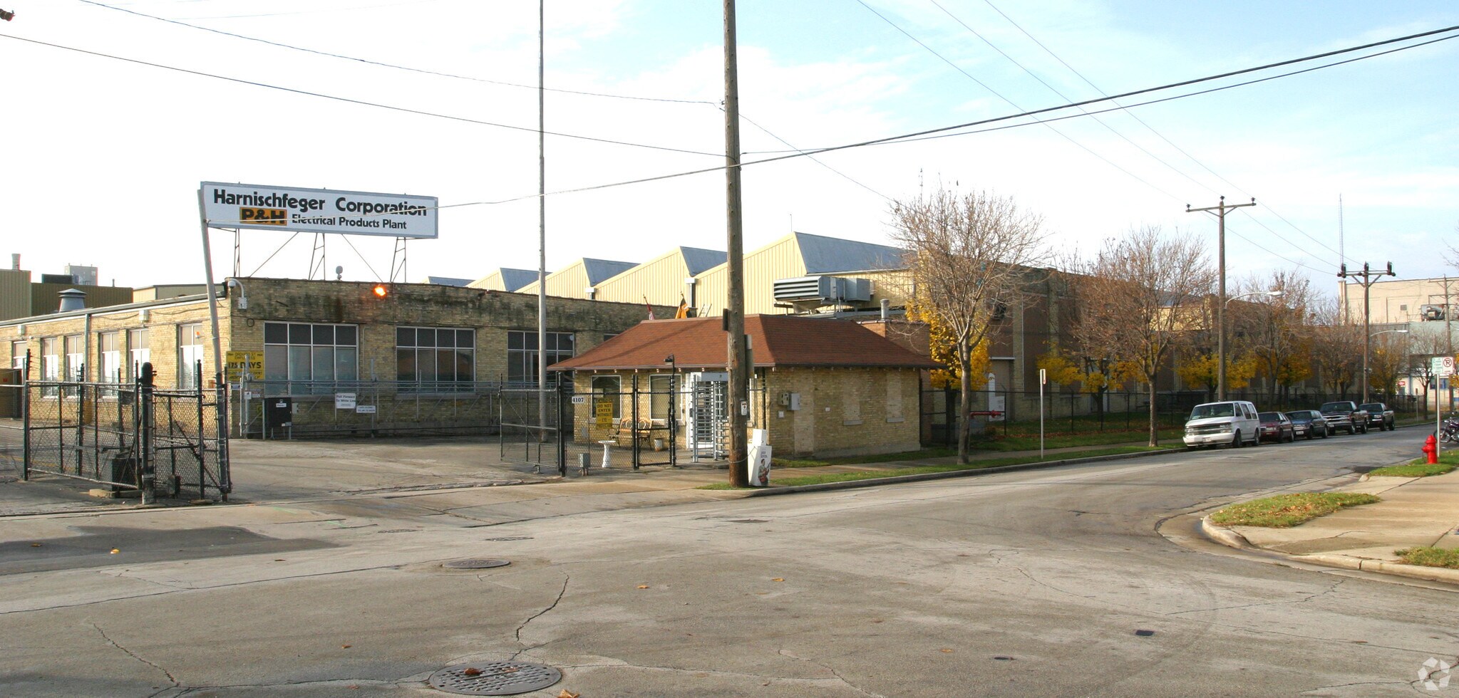 4107 W Orchard St, Milwaukee, WI for lease Building Photo- Image 1 of 12