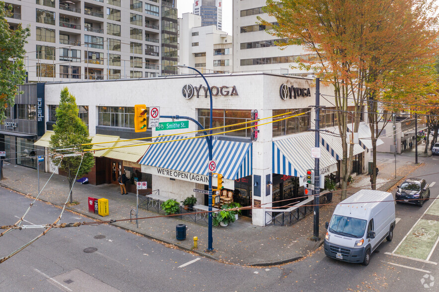 888 Burrard St, Vancouver, BC for lease - Building Photo - Image 3 of 5