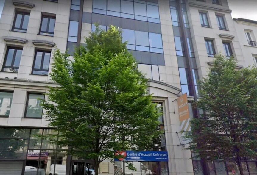 Office in Paris for lease - Building Photo - Image 1 of 8