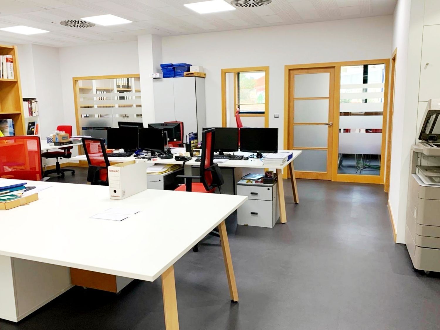 Retail in Culleredo, La Coruna for sale Interior Photo- Image 1 of 7