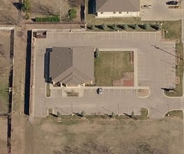 215 S Andover Rd, Andover, KS - AERIAL  map view