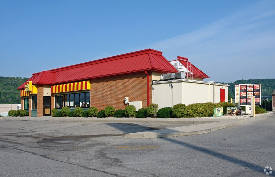 1007 Town Dr, Newport, KY 41076 Retail for Lease